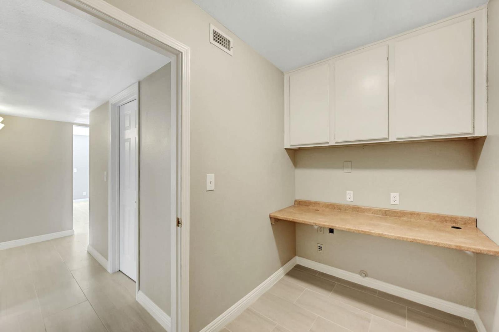 Bright Fun Spacious With Pool * Las Vegas